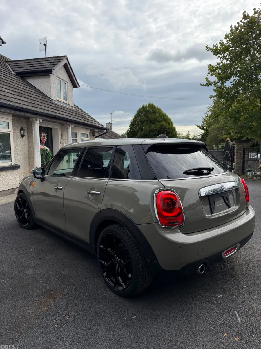 Mini Cooper Hatchback, Petrol, 2018, Grey
