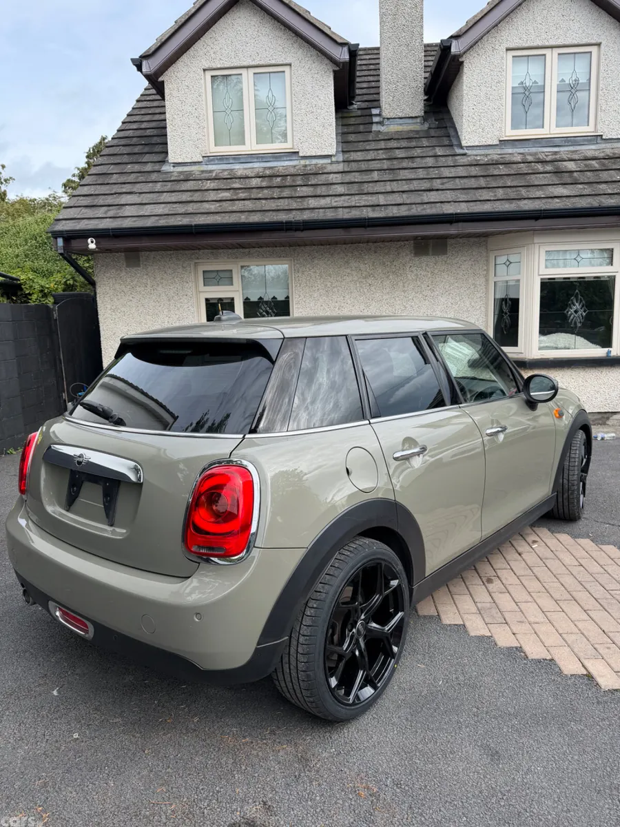 Mini Cooper Hatchback, Petrol, 2018, Grey