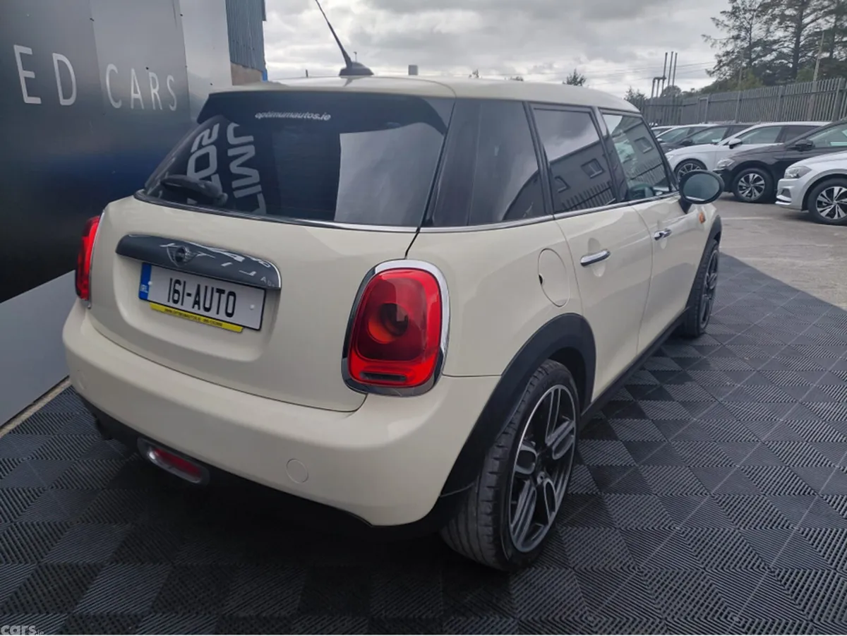 Mini Cooper Hatchback, Petrol, 2016, White