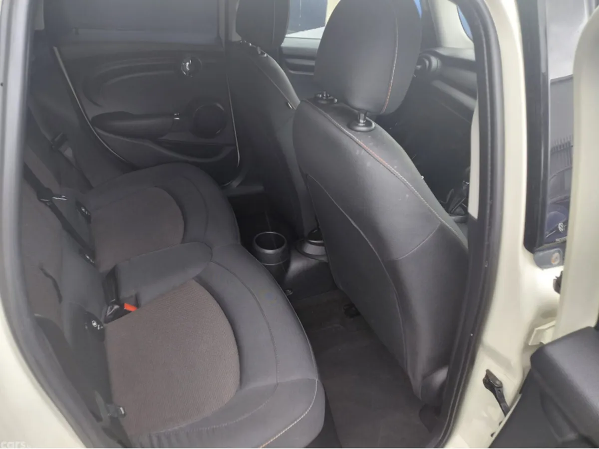 Mini Cooper Hatchback, Petrol, 2016, White