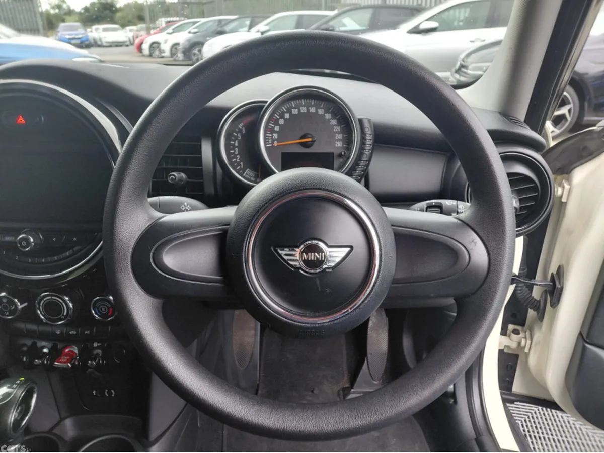 Mini Cooper Hatchback, Petrol, 2016, White