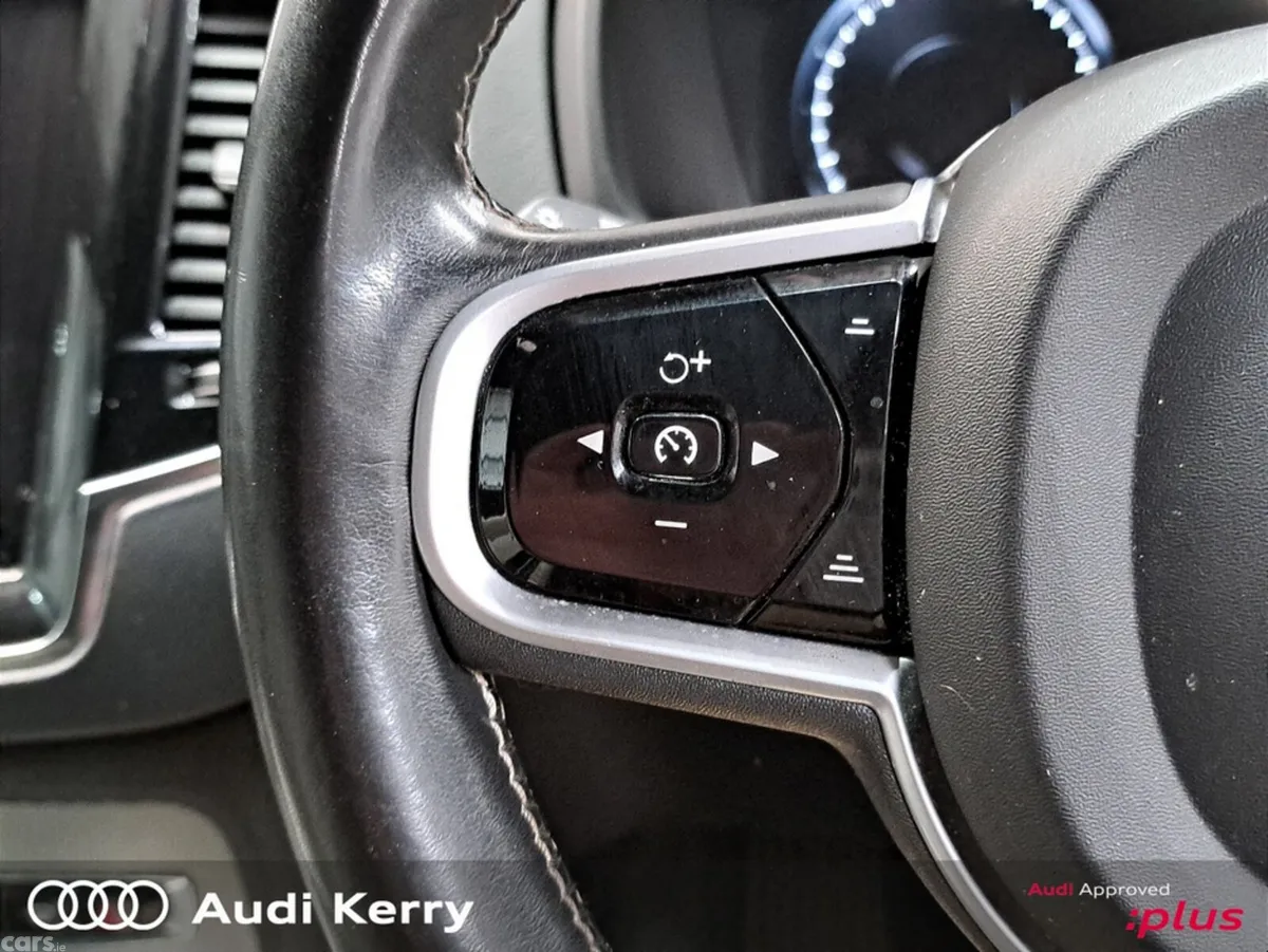 Volvo XC90 Estate, Petrol Hybrid, 2021, Grey