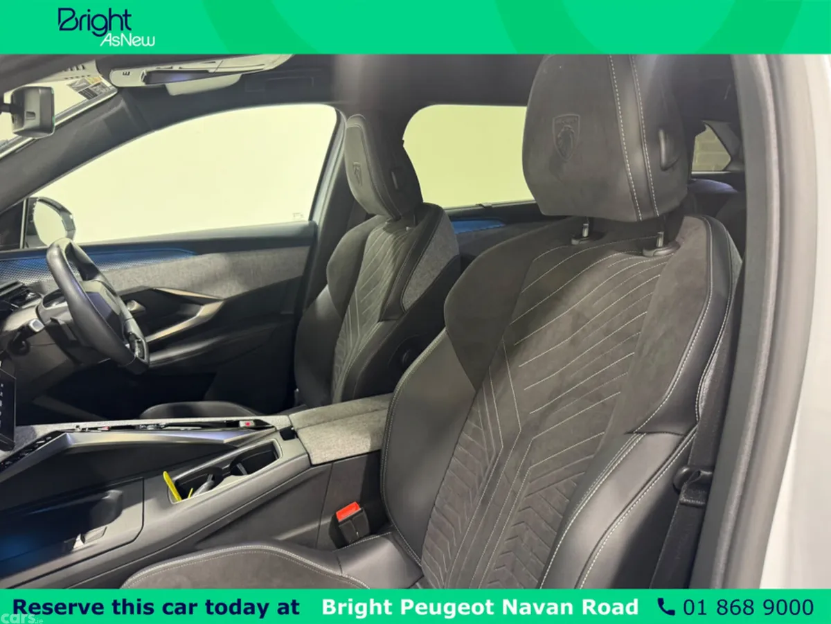 Peugeot 5008 MPV, Electric, 2025, White
