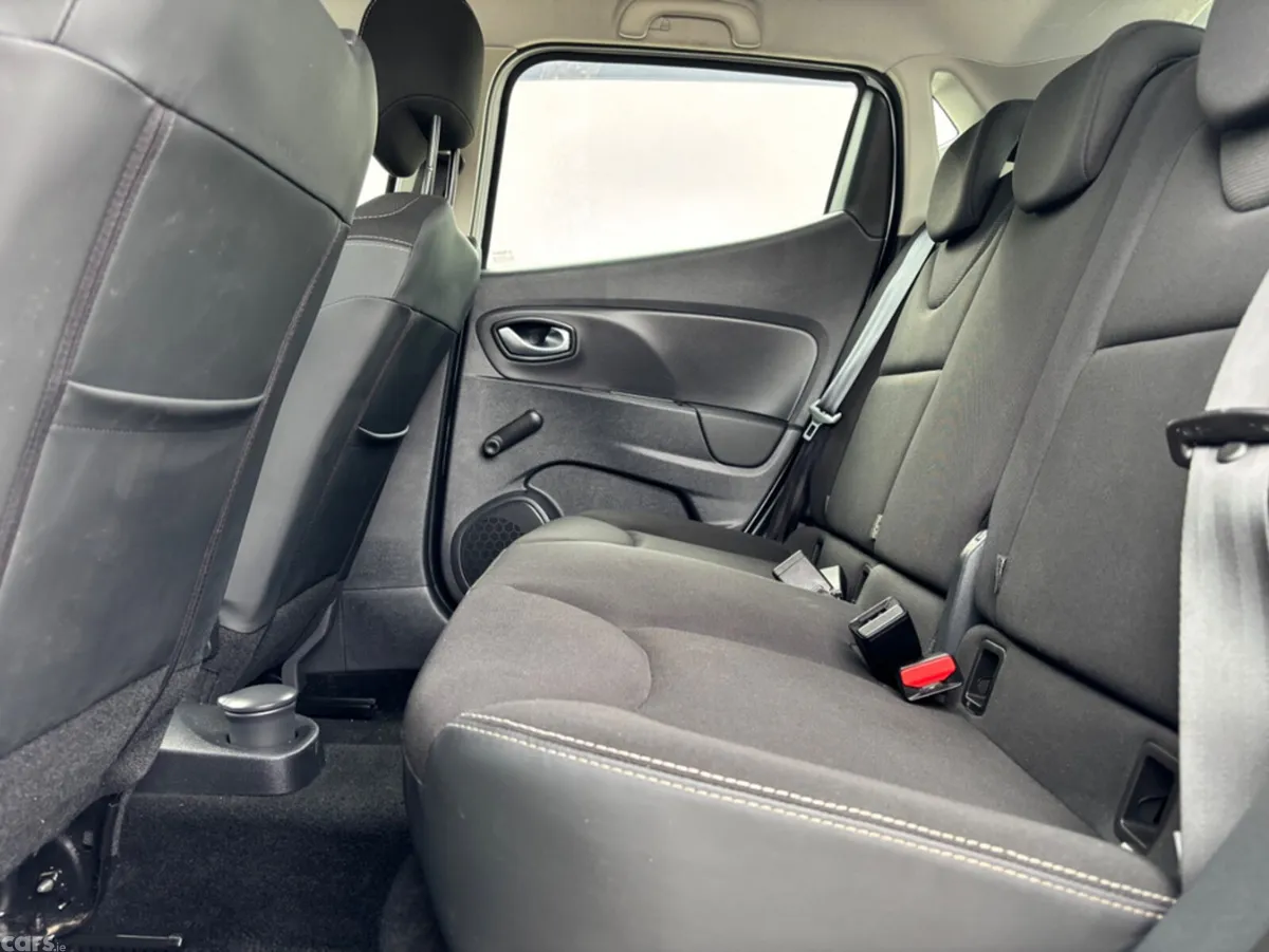 Renault Clio Hatchback, Petrol, 2019, White