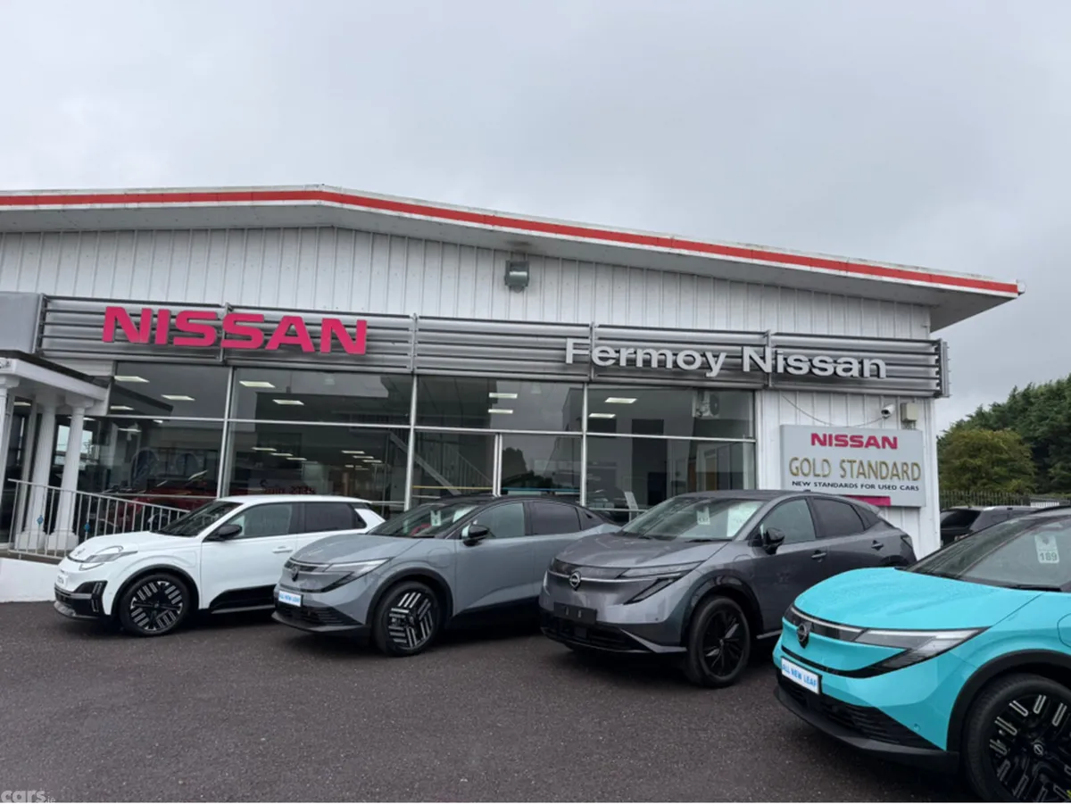 Nissan Qashqai Hatchback, Petrol, 2023, Black