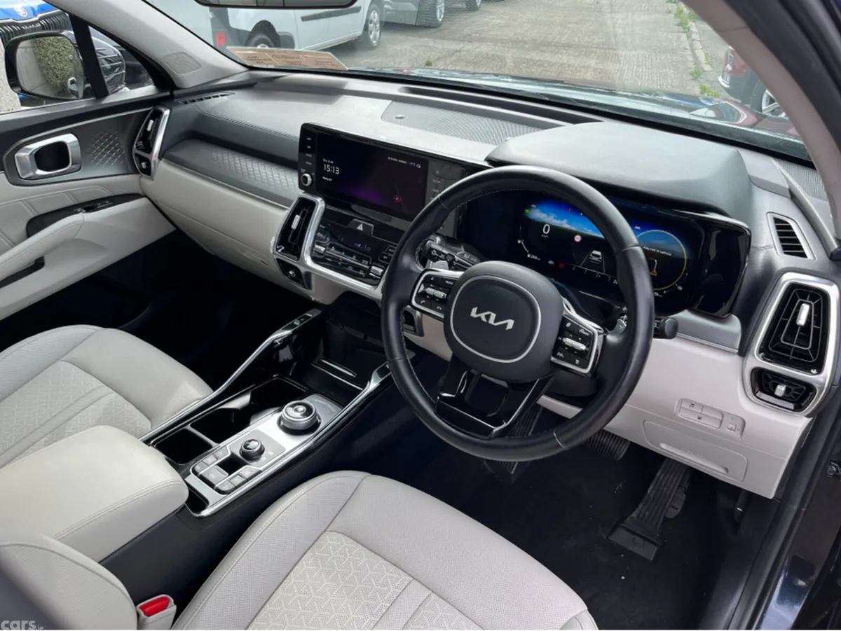 Kia Sorento SUV, Petrol Plug-in Hybrid, 2023, Blue