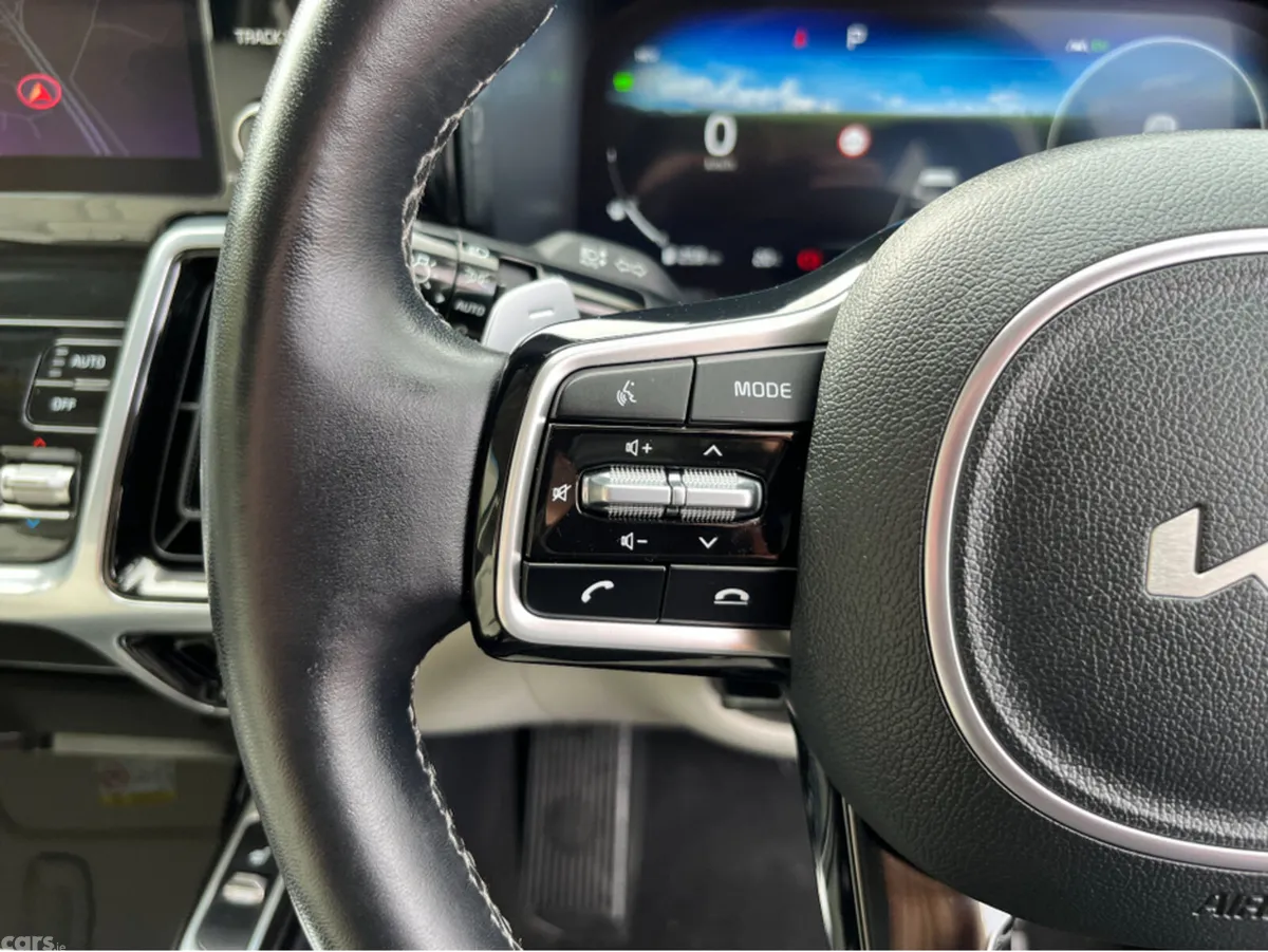 Kia Sorento SUV, Petrol Plug-in Hybrid, 2023, Blue