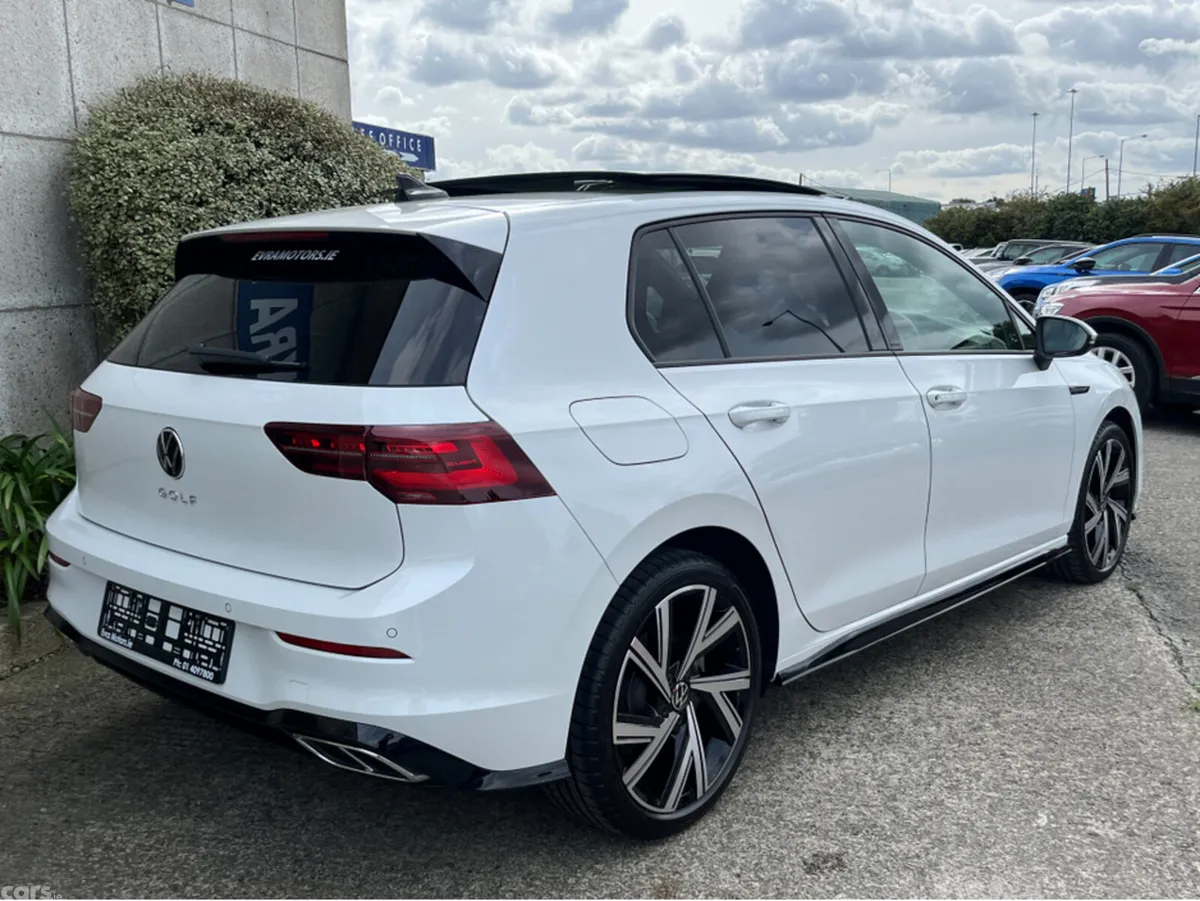 Volkswagen Golf Hatchback, Diesel, 2024, White