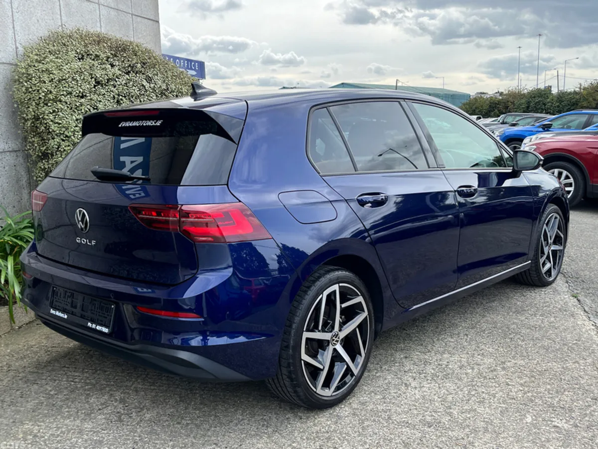 Volkswagen Golf Hatchback, Diesel, 2023, Blue