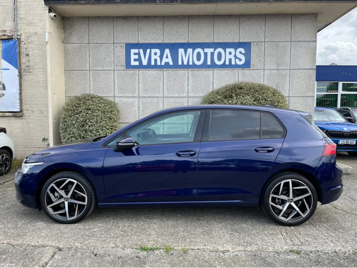 Volkswagen Golf Hatchback, Diesel, 2023, Blue