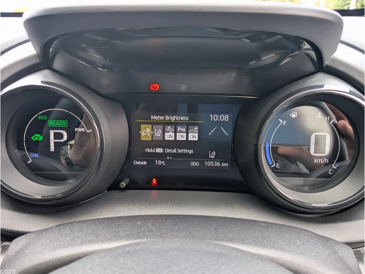 Toyota Yaris Hatchback, Petrol Hybrid, 2023, Blue