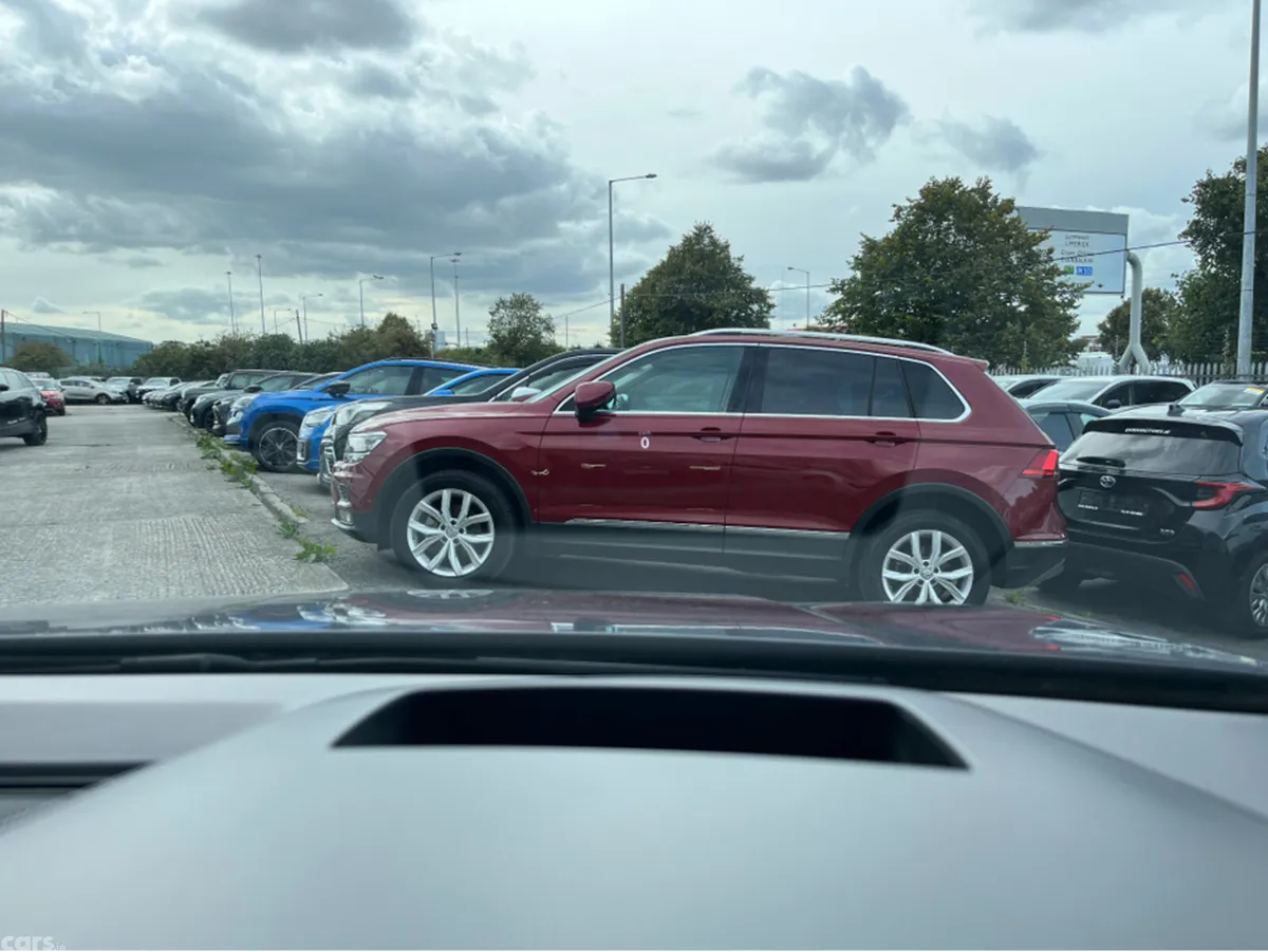 Volkswagen Golf Hatchback, Diesel, 2023, Blue