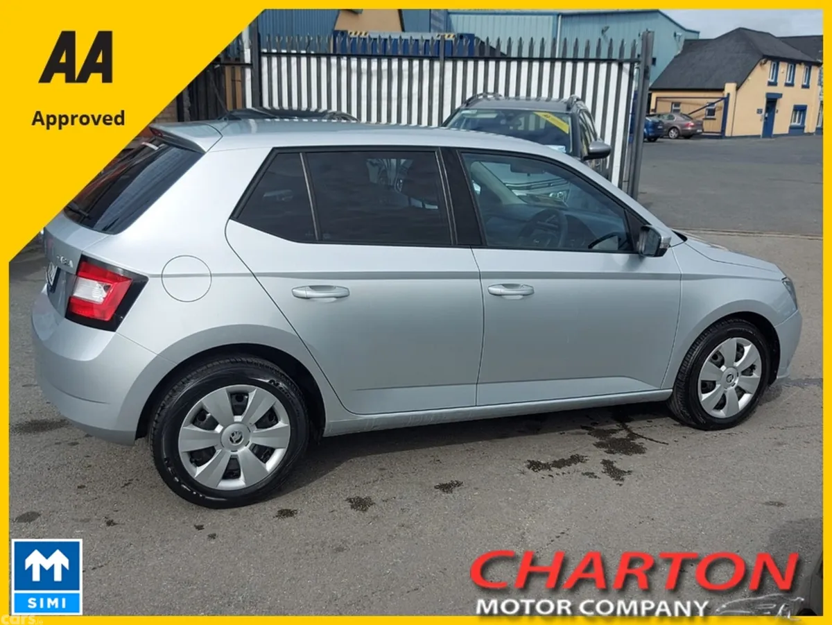 Skoda Fabia Hatchback, Petrol, 2016, Silver