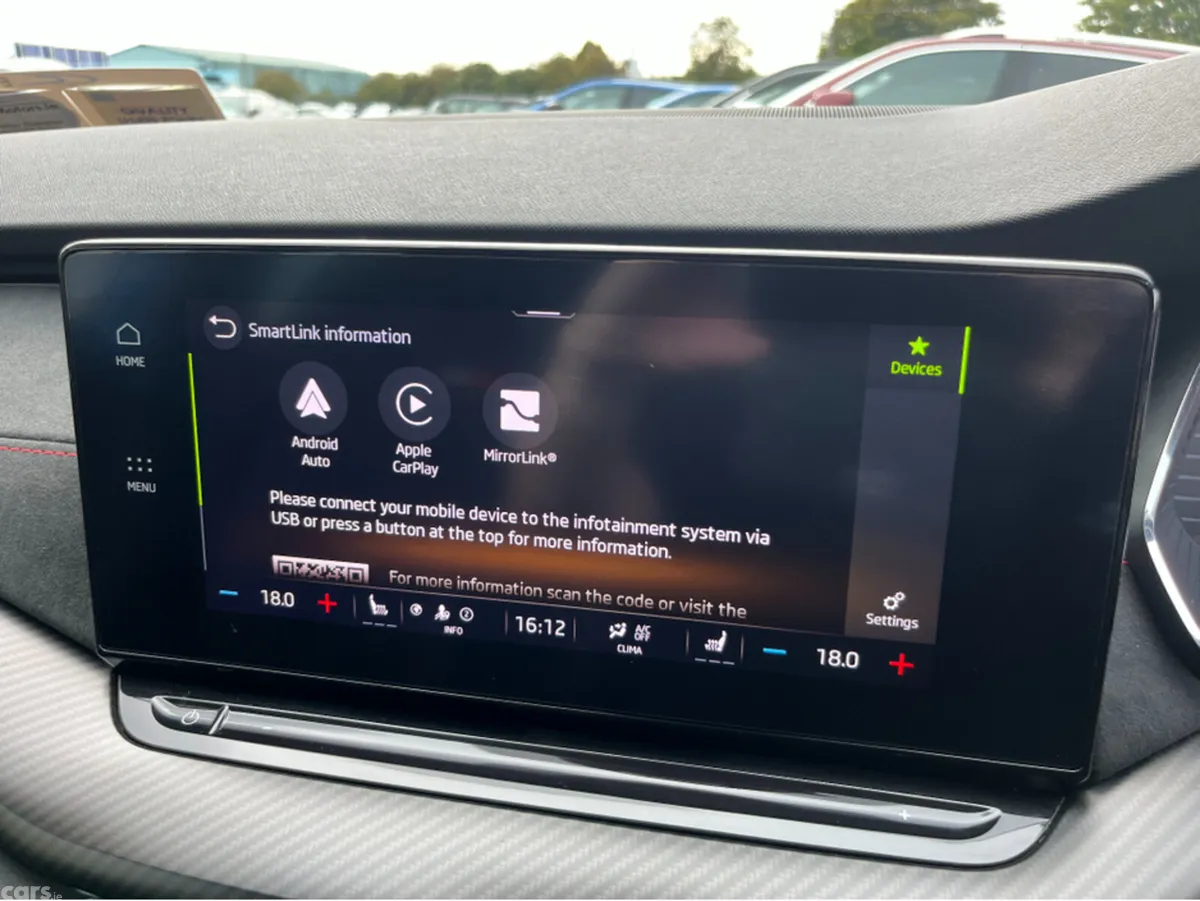 Skoda Octavia Saloon, Diesel, 2022, Blue