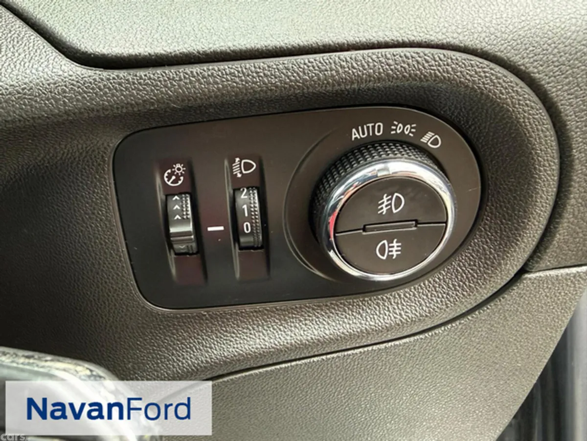 Opel Grandland X SUV, Diesel, 2021, Grey