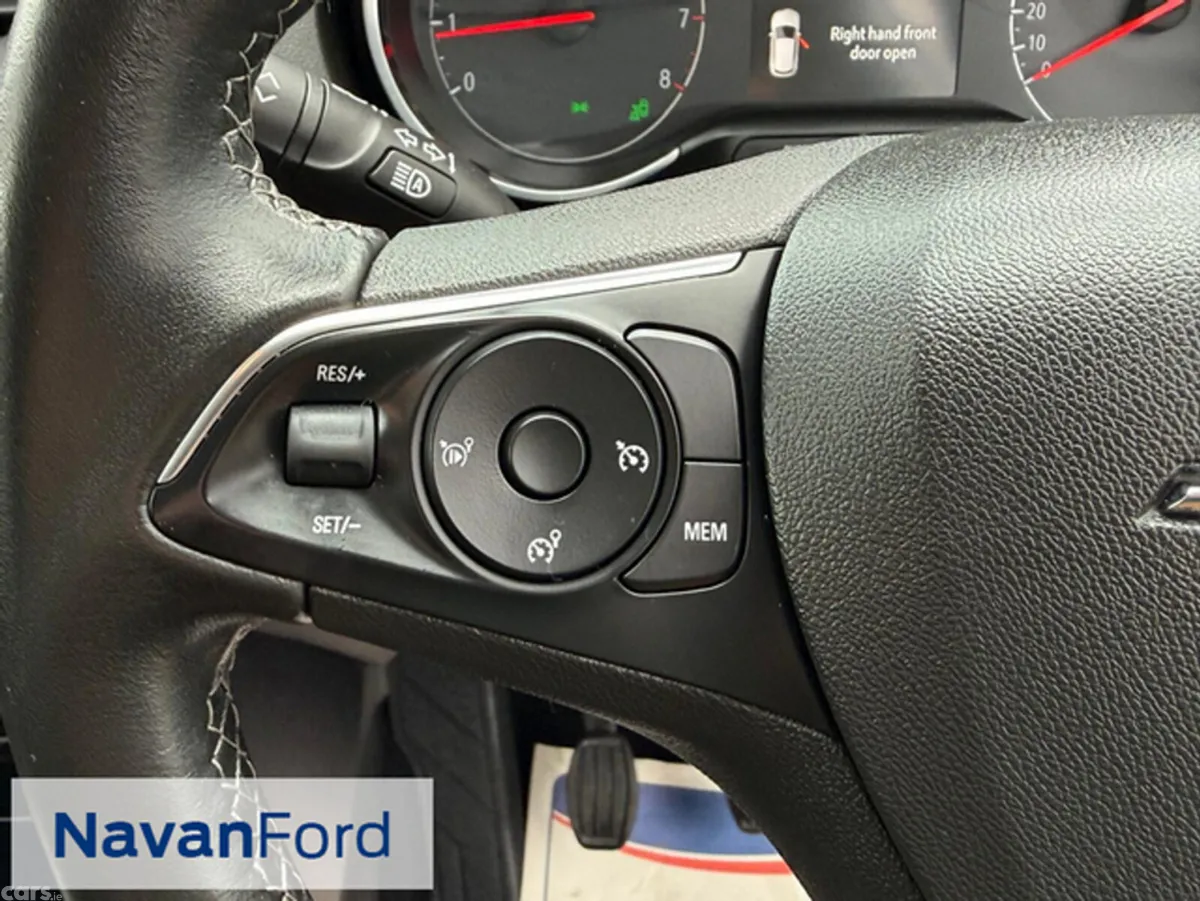 Opel Grandland X SUV, Diesel, 2021, Grey