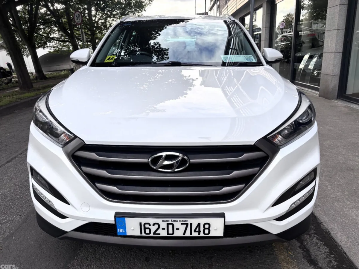 Hyundai Tucson MPV, Diesel, 2016, White