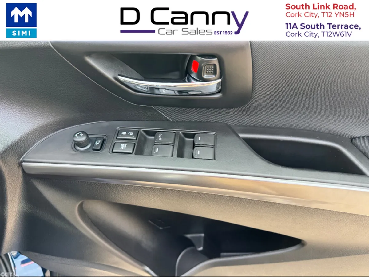 Suzuki SX4 S-Cross Hatchback, Petrol, 2023, Blue