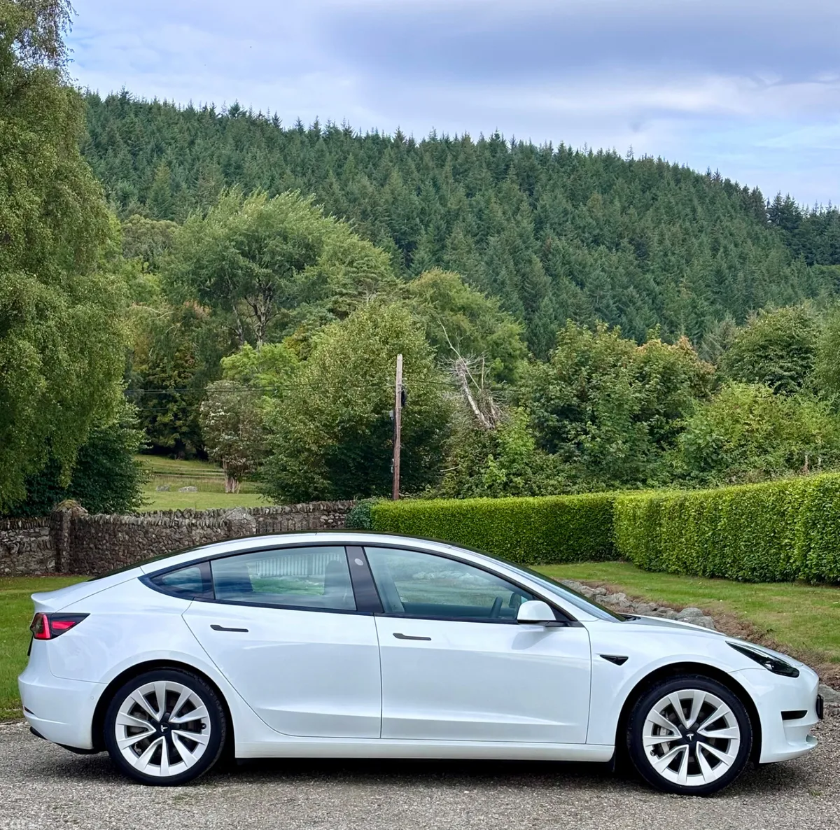 Tesla Model 3 Saloon, Electric, 2021, White