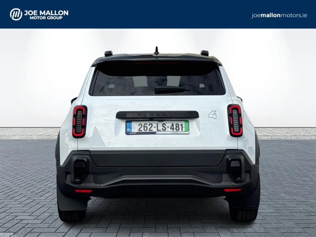 Renault 4 Hatchback, Electric, 2026, White