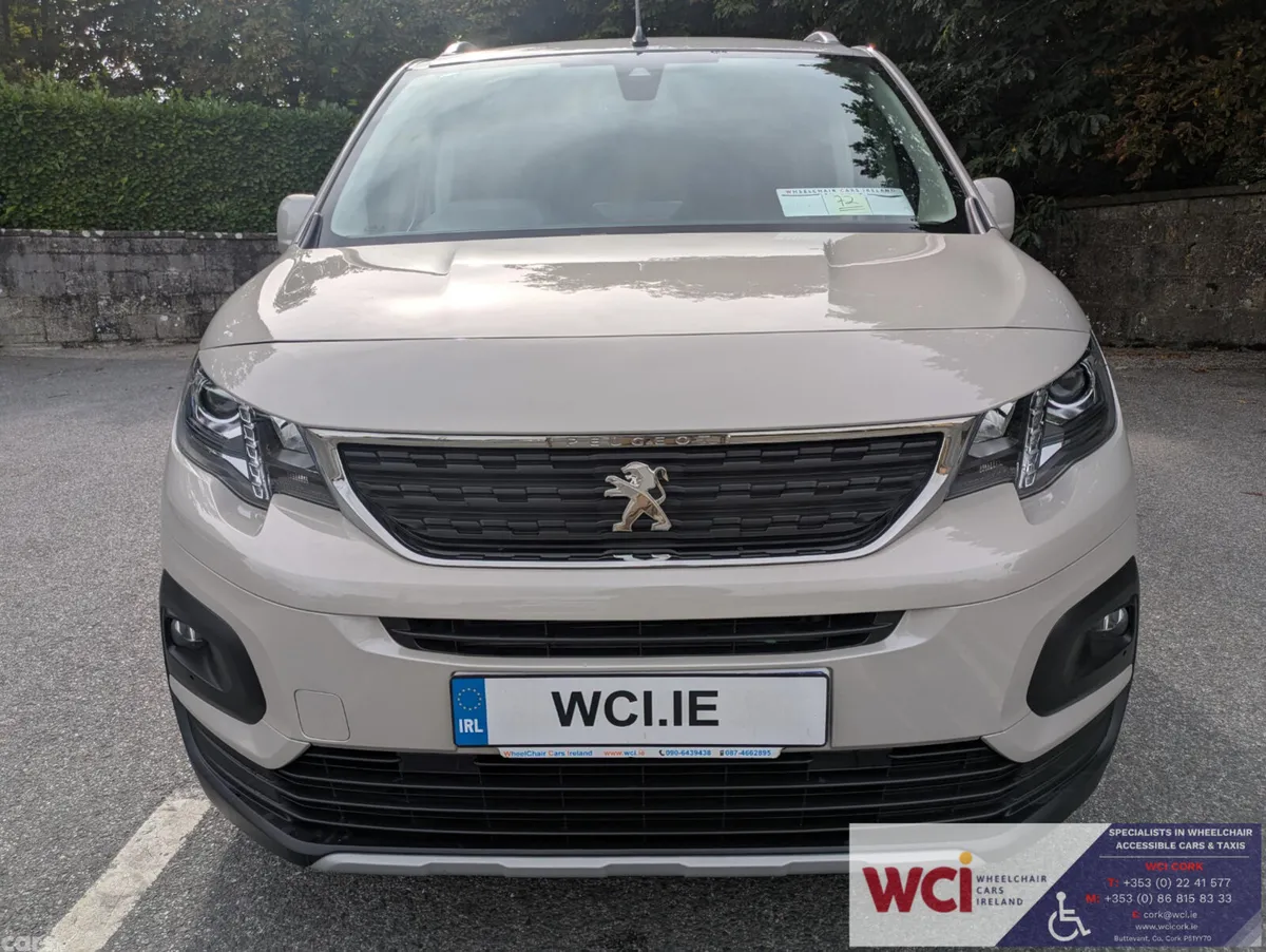 Peugeot Rifter MPV, Diesel, 2021, Beige