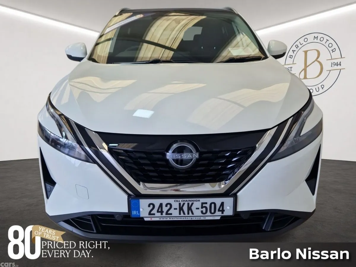 Nissan Qashqai MPV, Petrol, 2024, White