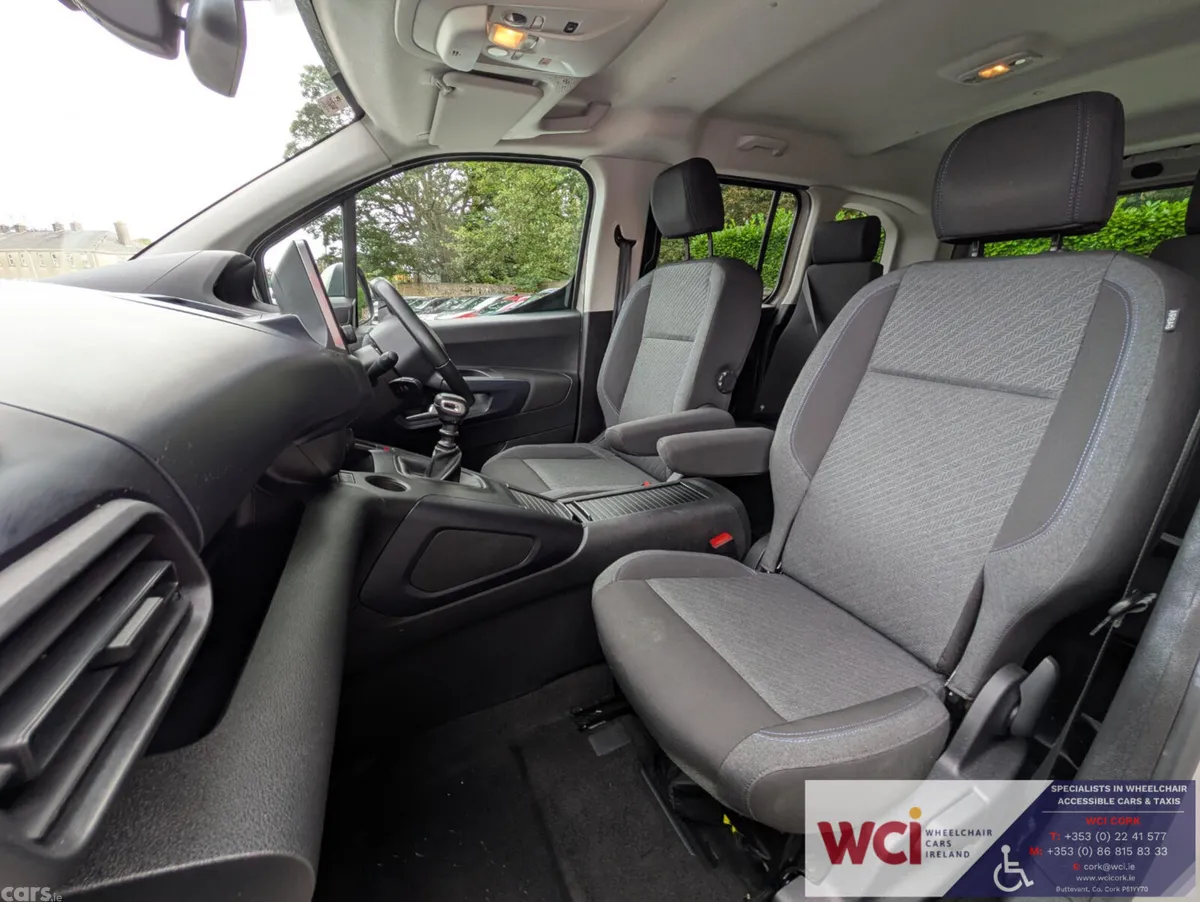 Peugeot Rifter MPV, Diesel, 2021, Beige