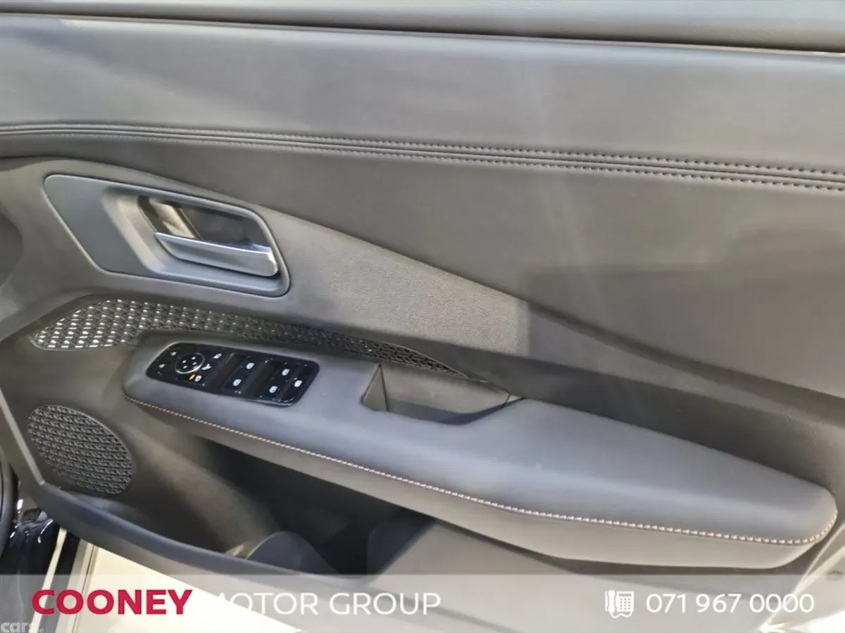 Nissan Ariya Hatchback, Electric, 2026, Black