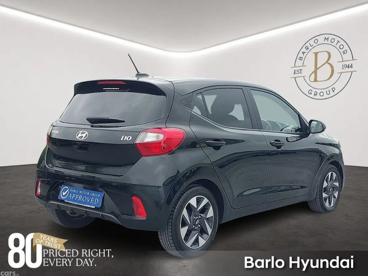 Hyundai i10 Hatchback, Petrol, 2024, Black
