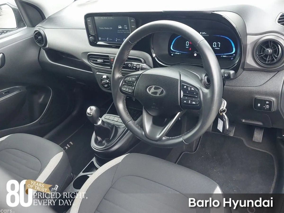 Hyundai i10 Hatchback, Petrol, 2024, Black
