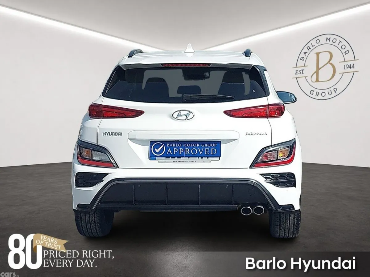 Hyundai KONA MPV, Petrol, 2022, White