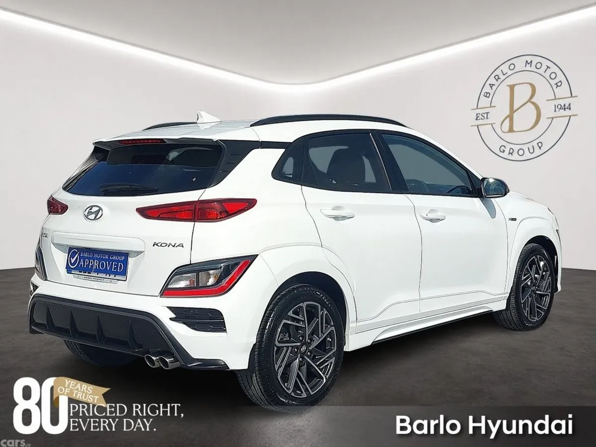 Hyundai KONA MPV, Petrol, 2022, White