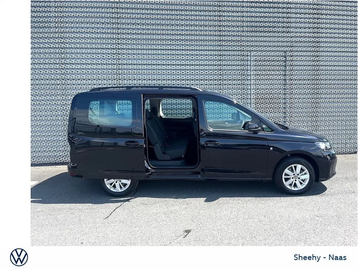Volkswagen Caddy Maxi Life MPV, Diesel, 2026, Black