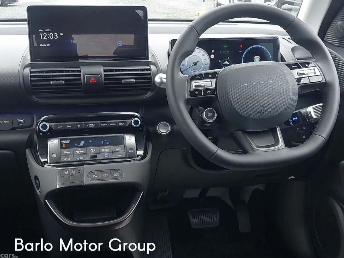 Hyundai INSTER MPV, Electric, 2026, Black