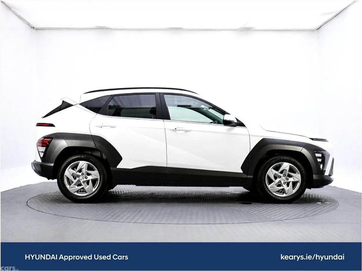 Hyundai KONA SUV, Petrol, 2026, White