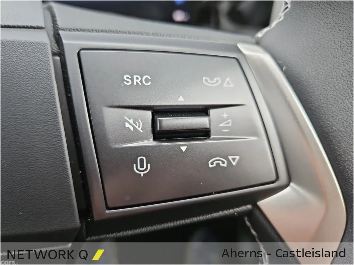 Opel Frontera SUV, Electric, 2026, Grey