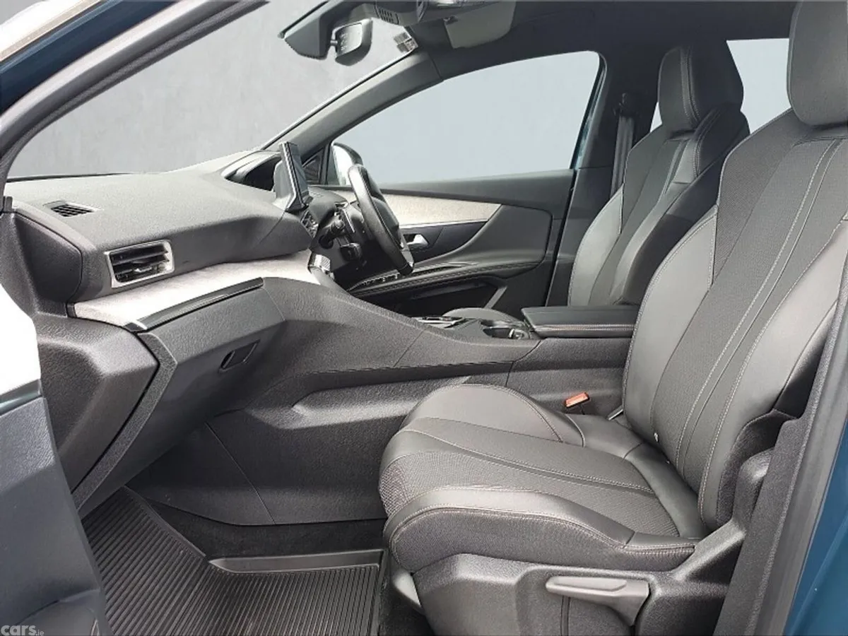 Peugeot 3008 SUV, Diesel, 2024, Blue