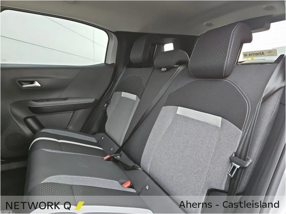 Opel Frontera SUV, Electric, 2026, Grey