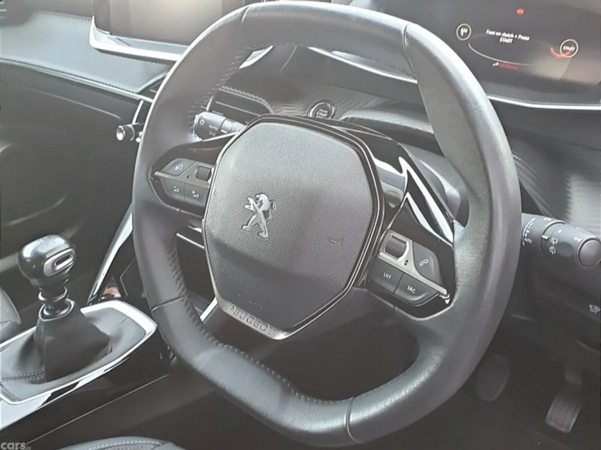 Peugeot 2008 SUV, Petrol, 2022, Red
