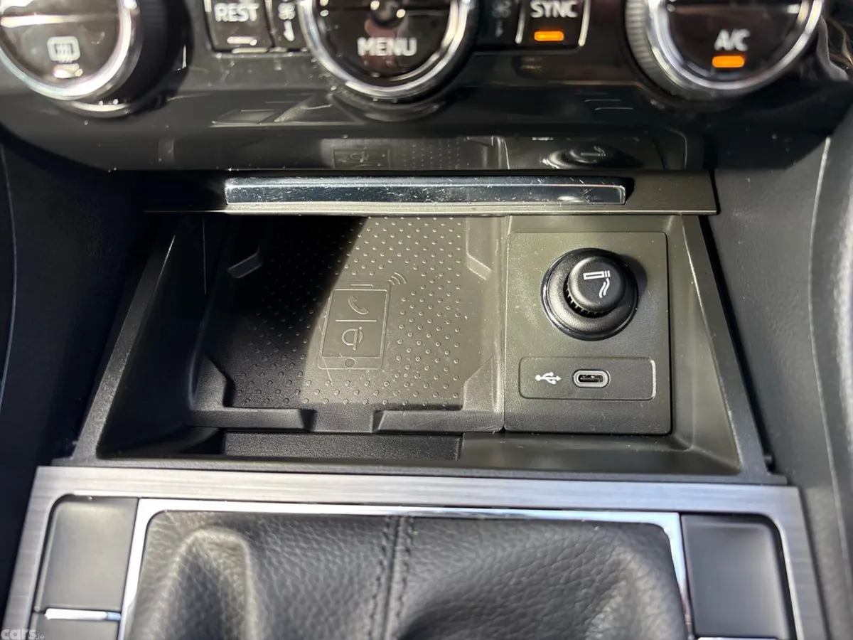 Skoda Superb Saloon, Diesel, 2023, Blue