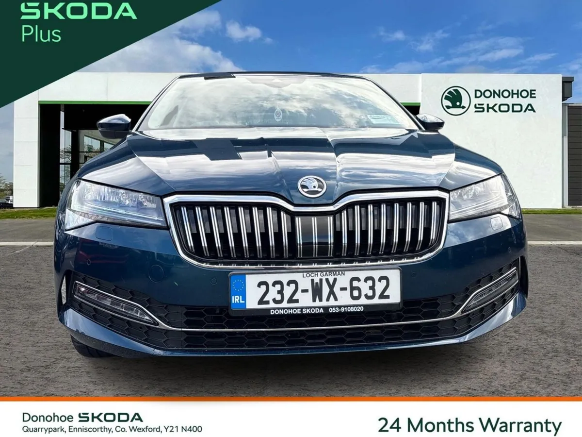 Skoda Superb Saloon, Diesel, 2023, Blue
