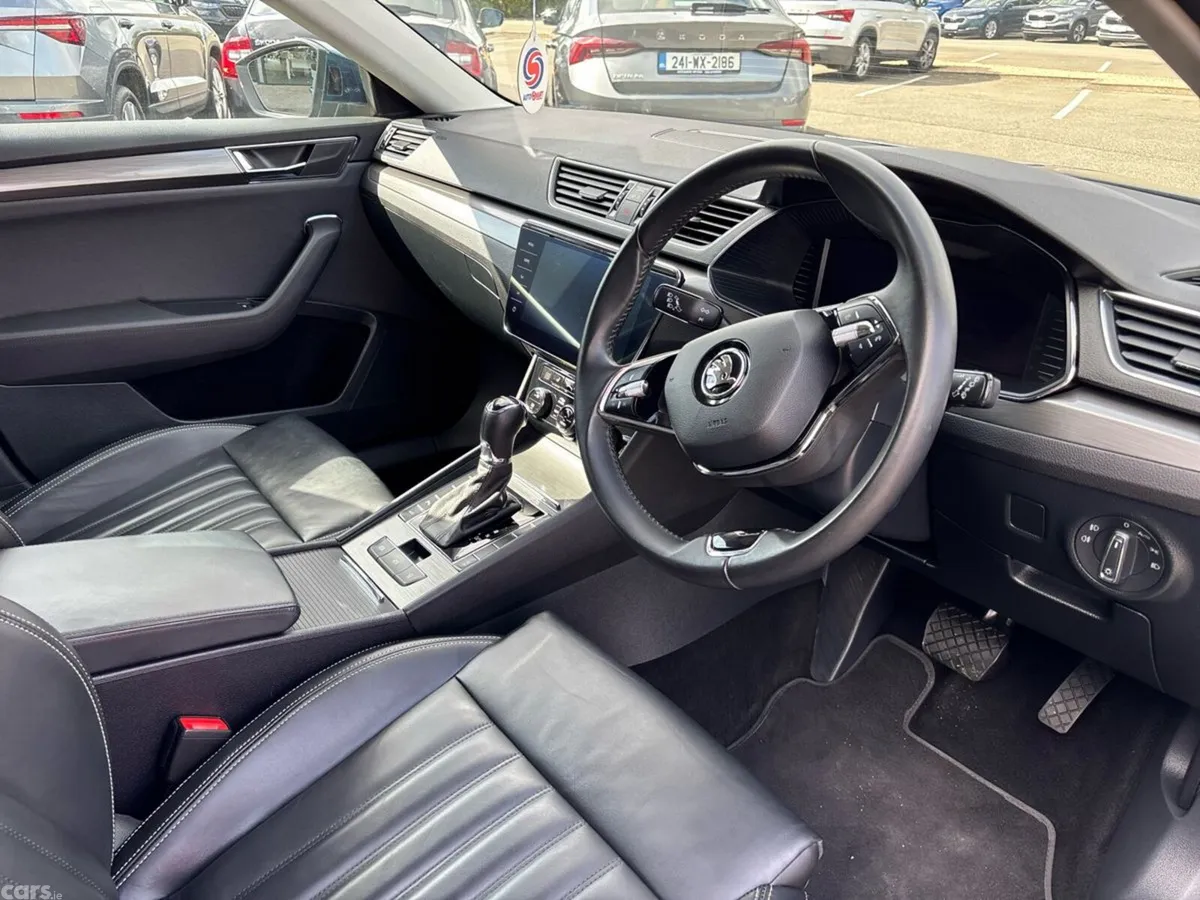 Skoda Superb Saloon, Diesel, 2024, Blue