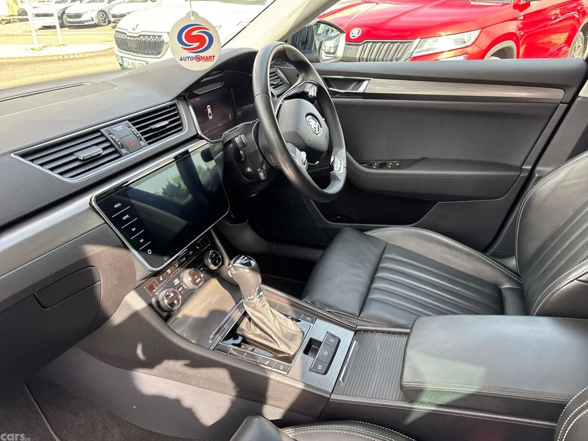 Skoda Superb Saloon, Diesel, 2024, Blue