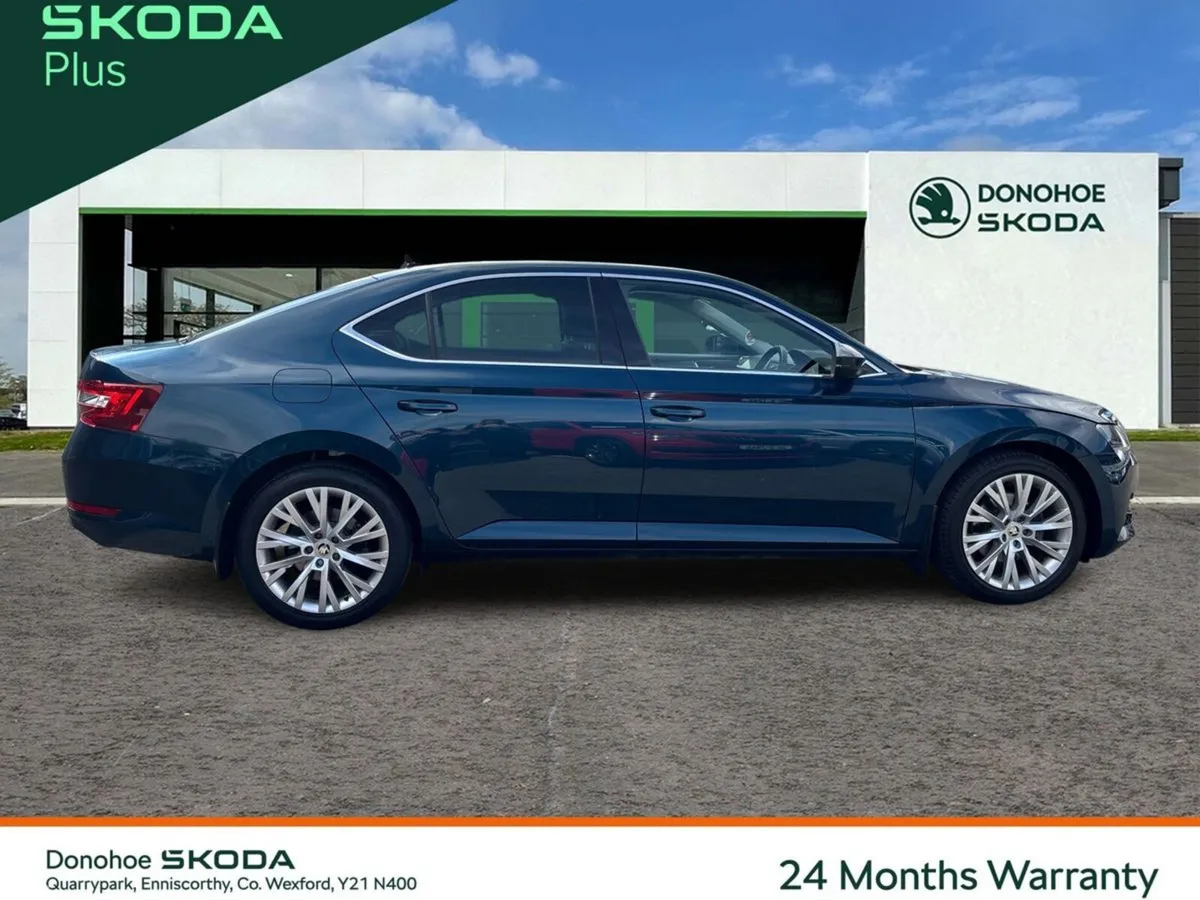 Skoda Superb Saloon, Diesel, 2024, Blue