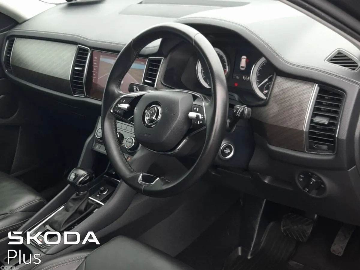 Skoda Kodiaq MPV, Diesel, 2022, Grey