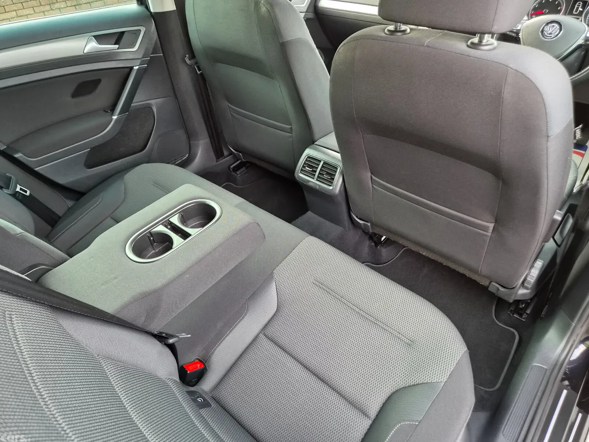 Volkswagen Golf Estate, Petrol, 2016, Black