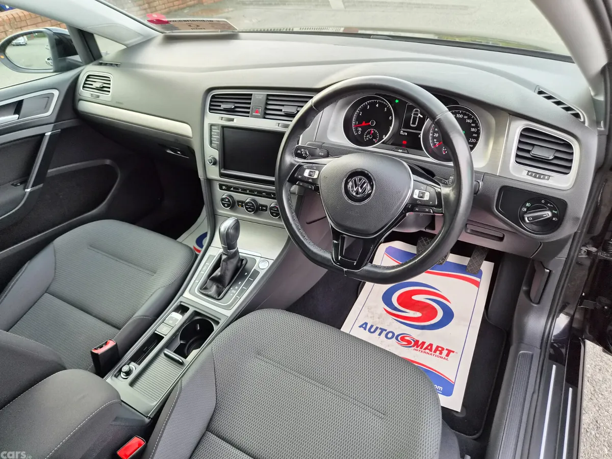 Volkswagen Golf Estate, Petrol, 2016, Black