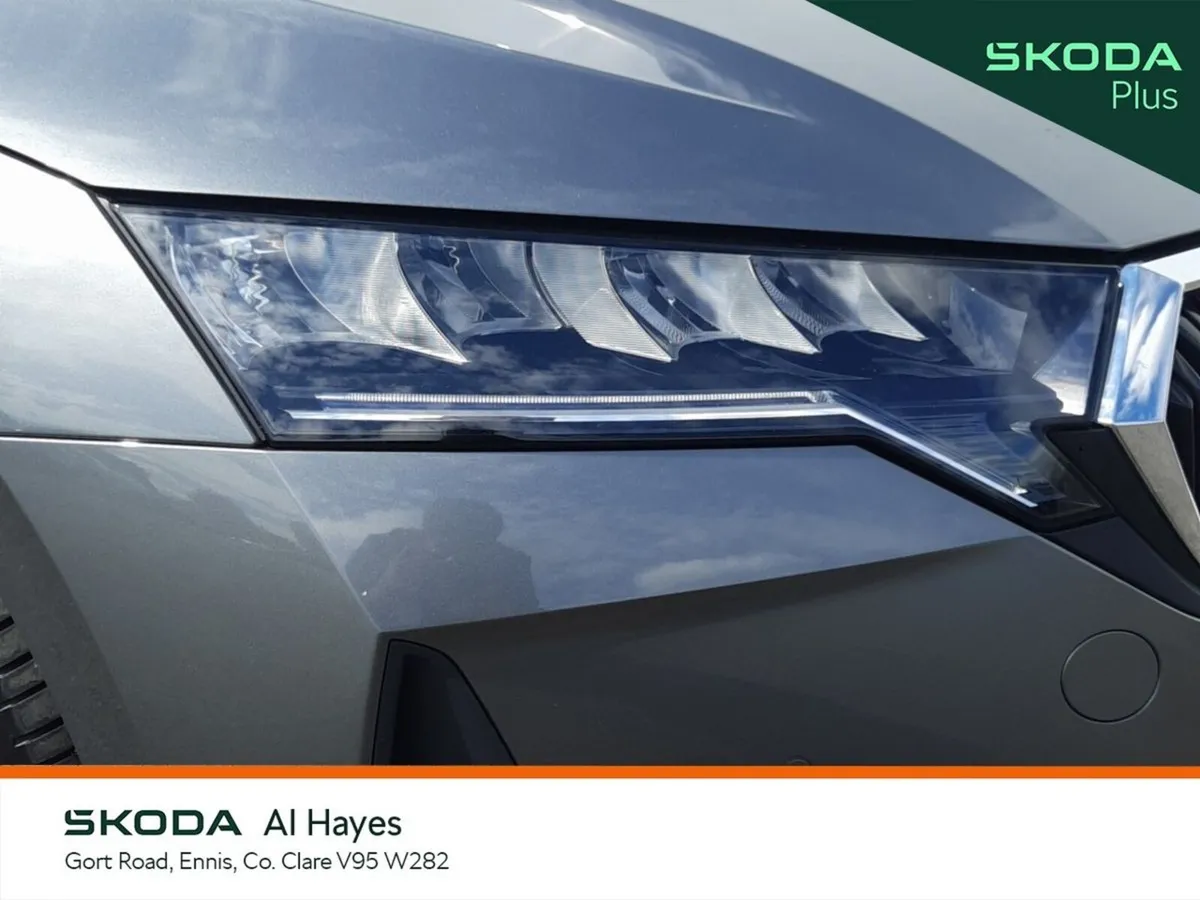 Skoda Octavia Saloon, Petrol, 2025, Grey