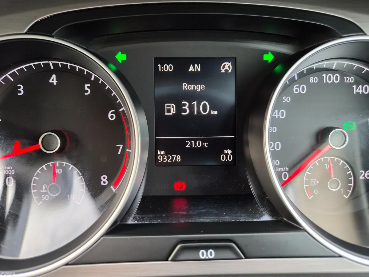 Volkswagen Golf Estate, Petrol, 2016, Black