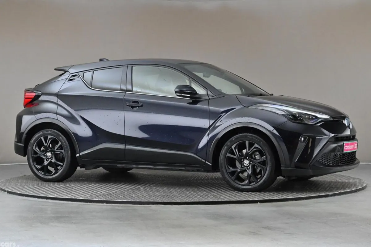 Toyota C-HR SUV, Petrol Hybrid, 2022, Blue